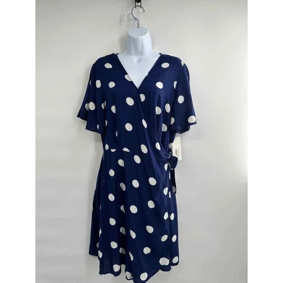 NWT peyton & parker Women's Blue/White Polka Dot Wrap Dress Large - Picture 8 of 9